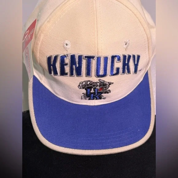 Vintage University of Kentucky Wildcats NCAA White Logo Cap Hat  *Read* - Picture 2 of 6
